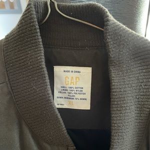 Gap men’s vest, zipper closure, sz XL